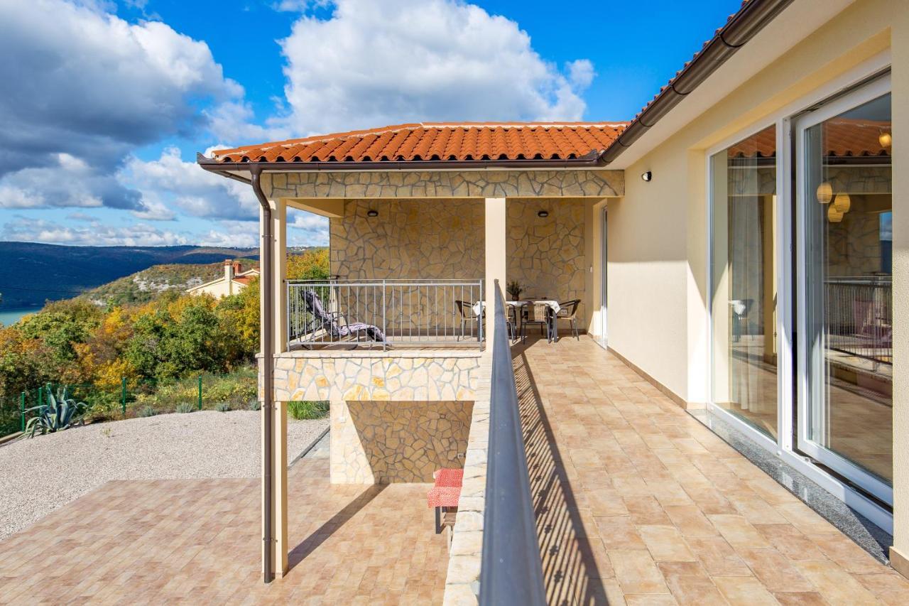 Villa Valente With Pool Labin  Exterior foto